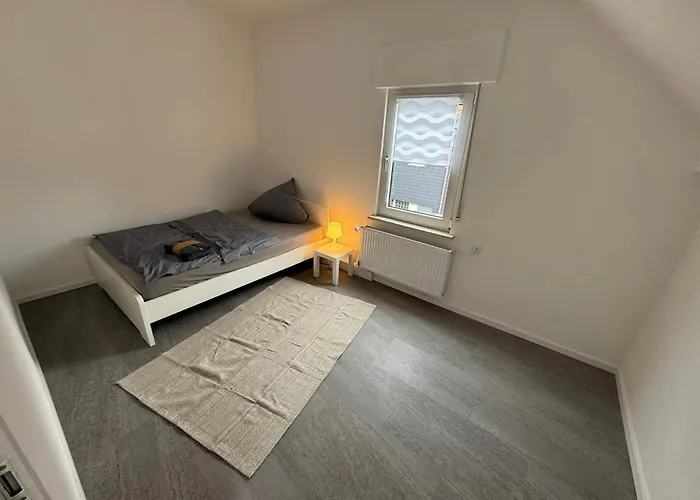 Am Suedwall Rechts Hébergement de vacances *