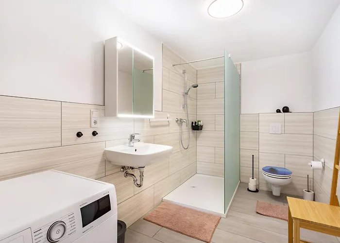 Am Suedwall Rechts * Medebach