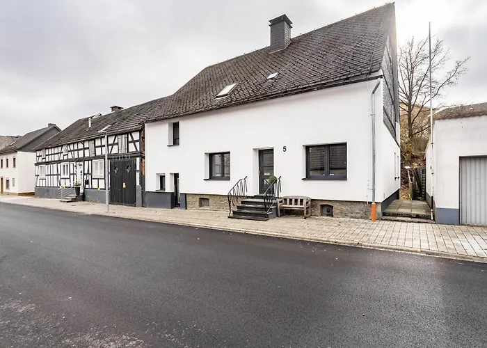 Am Suedwall Rechts Medebach